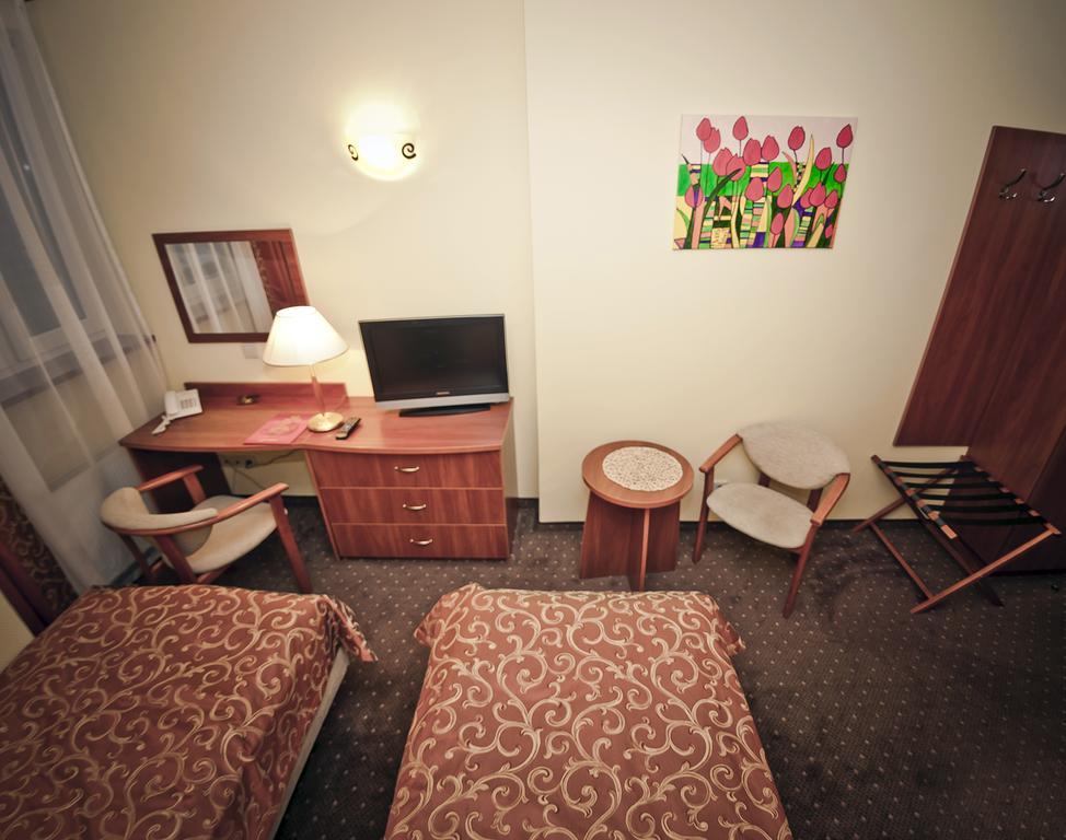 Hotel Wityng Ślesin Rom bilde