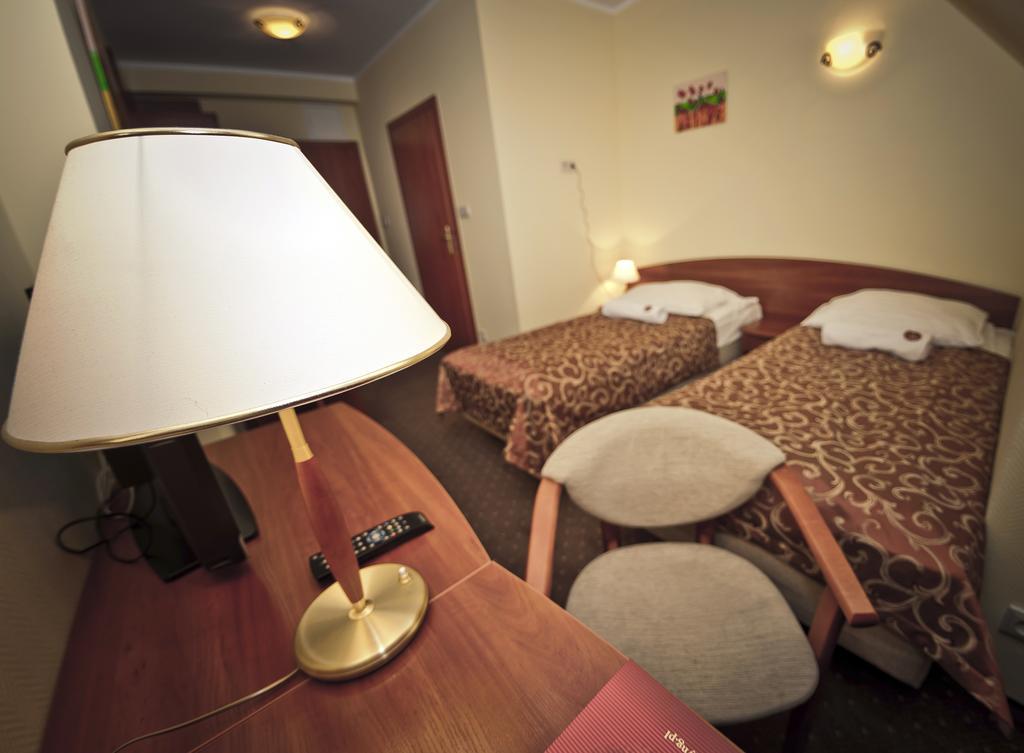 Hotel Wityng Ślesin Rom bilde