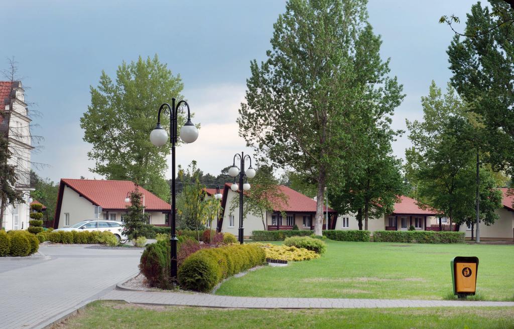 Hotel Wityng Ślesin Eksteriør bilde