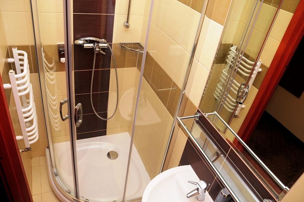 Hotel Wityng Ślesin Rom bilde